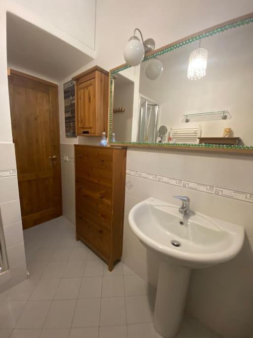 Appartamento Indipendente Con Giardino Fralu Florencia Exterior foto