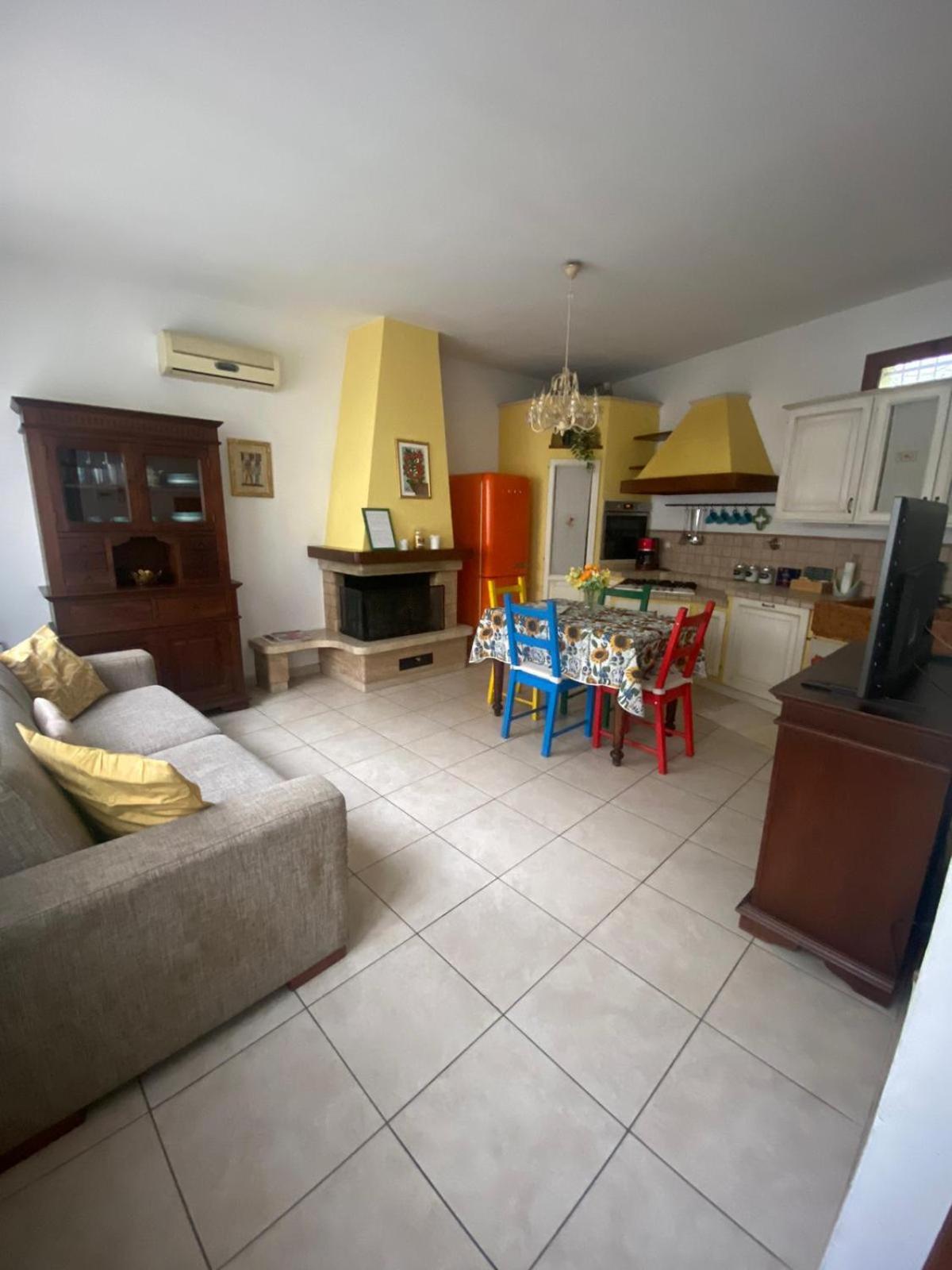 Appartamento Indipendente Con Giardino Fralu Florencia Exterior foto